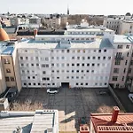 Stylish With Excellent Location Huoneisto *